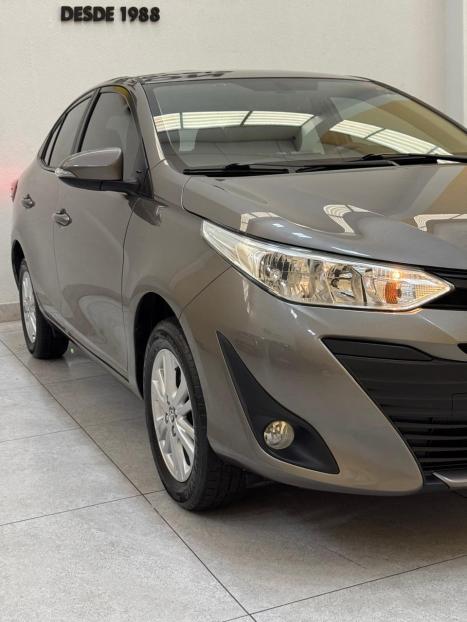 TOYOTA Yaris Sedan 1.5 16V 4P FLEX XL MULTIDRIVE AUTOM�TICO CVT, Foto 4