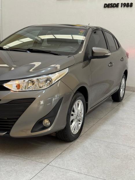 TOYOTA Yaris Sedan 1.5 16V 4P FLEX XL MULTIDRIVE AUTOM�TICO CVT, Foto 5