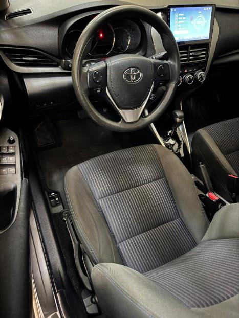 TOYOTA Yaris Sedan 1.5 16V 4P FLEX XL MULTIDRIVE AUTOM�TICO CVT, Foto 6