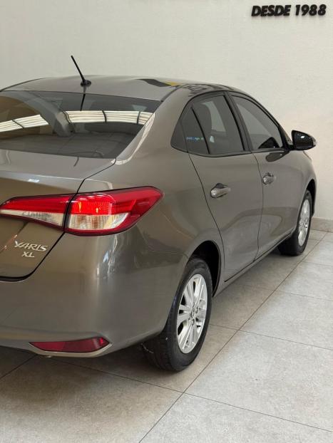 TOYOTA Yaris Sedan 1.5 16V 4P FLEX XL MULTIDRIVE AUTOM�TICO CVT, Foto 12