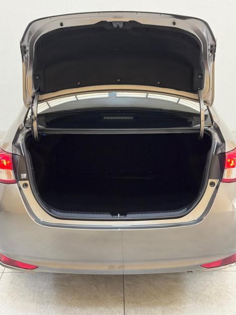 TOYOTA Yaris Sedan 1.5 16V 4P FLEX XL MULTIDRIVE AUTOM�TICO CVT, Foto 14