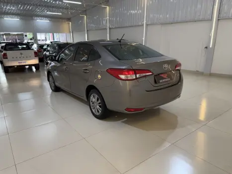 TOYOTA Yaris Sedan 1.5 16V 4P FLEX XL PLUS CONNECT MULTIDRIVE AUTOM�TICO CVT, Foto 6