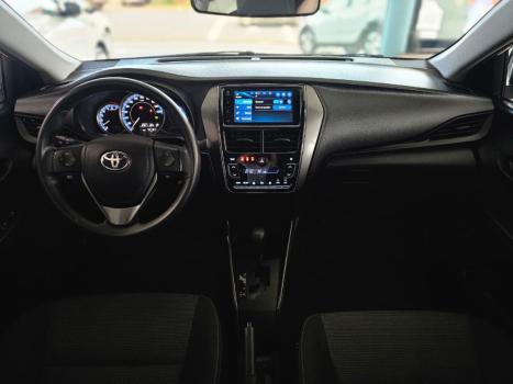 TOYOTA Yaris Sedan 1.5 16V 4P FLEX XL MULTIDRIVE AUTOM�TICO CVT, Foto 6