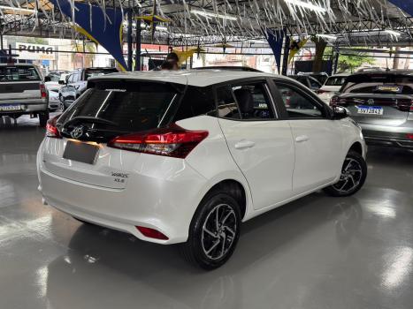 TOYOTA Yaris Sedan 1.5 16V 4P FLEX XLS CONNECT MULTIDRIVE AUTOM�TICO CVT, Foto 3