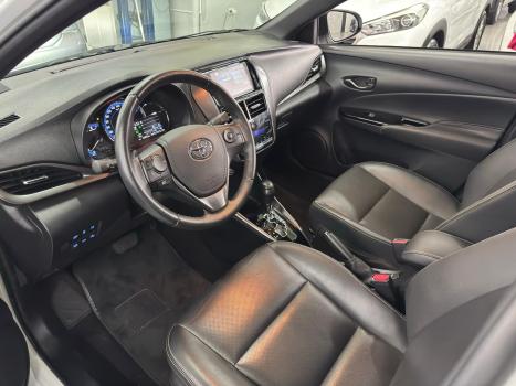TOYOTA Yaris Sedan 1.5 16V 4P FLEX XLS CONNECT MULTIDRIVE AUTOM�TICO CVT, Foto 10