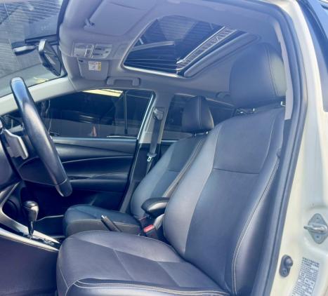 TOYOTA Yaris Sedan 1.5 16V 4P FLEX XLS CONNECT MULTIDRIVE AUTOM�TICO CVT, Foto 7