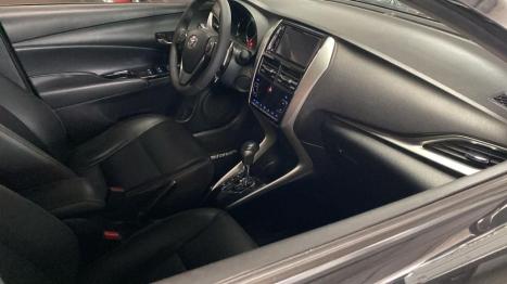 TOYOTA Yaris Sedan 1.5 16V 4P FLEX XS CONNECT MULTIDRIVE AUTOM�TICO CVT, Foto 8
