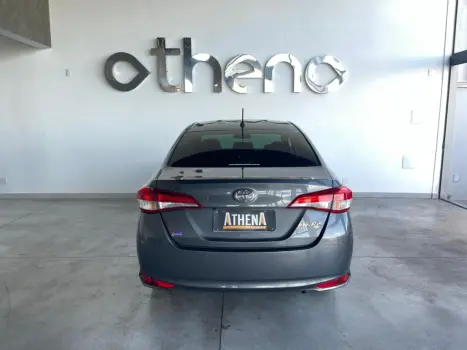 TOYOTA Yaris Sedan 1.5 16V 4P FLEX XL MULTIDRIVE AUTOM�TICO CVT, Foto 5