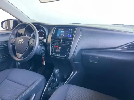 TOYOTA Yaris Sedan 1.5 16V 4P FLEX XL PLUS CONNECT MULTIDRIVE AUTOM�TICO CVT, Foto 10