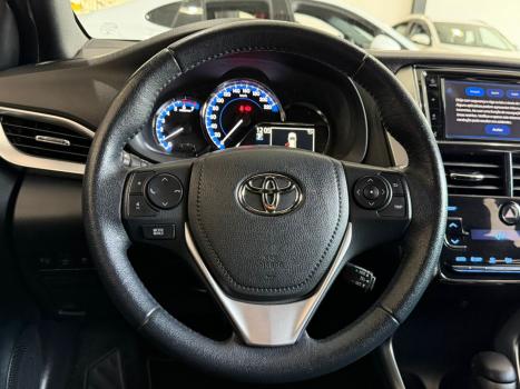 TOYOTA Yaris Sedan 1.5 16V 4P FLEX XS MULTIDRIVE AUTOM�TICO CVT, Foto 7