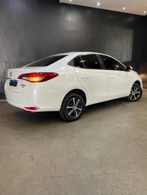 TOYOTA Yaris Sedan 1.5 16V 4P FLEX XS CONNECT MULTIDRIVE AUTOM�TICO CVT, Foto 4