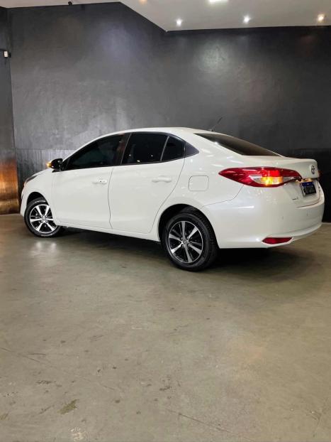 TOYOTA Yaris Sedan 1.5 16V 4P FLEX XS CONNECT MULTIDRIVE AUTOM�TICO CVT, Foto 5