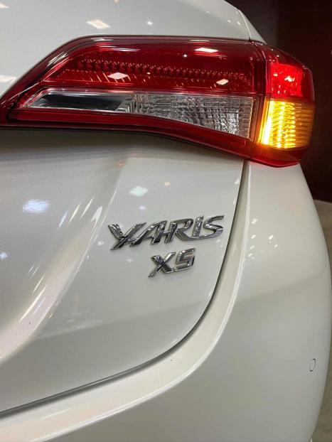TOYOTA Yaris Sedan 1.5 16V 4P FLEX XS CONNECT MULTIDRIVE AUTOM�TICO CVT, Foto 7