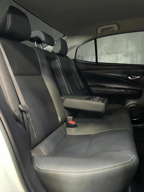 TOYOTA Yaris Sedan 1.5 16V 4P FLEX XS CONNECT MULTIDRIVE AUTOM�TICO CVT, Foto 16