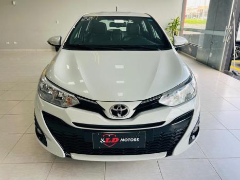 TOYOTA Yaris Sedan 1.5 16V 4P FLEX PLUS MULTIDRIVE AUTOM�TICO CVT, Foto 3