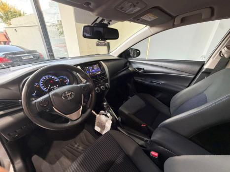 TOYOTA Yaris Sedan 1.5 16V 4P FLEX XL LIVE MULTIDRIVE AUTOM�TICO CVT, Foto 3