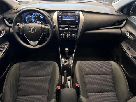 TOYOTA Yaris Sedan 1.5 16V 4P FLEX XL MULTIDRIVE AUTOM�TICO CVT, Foto 9