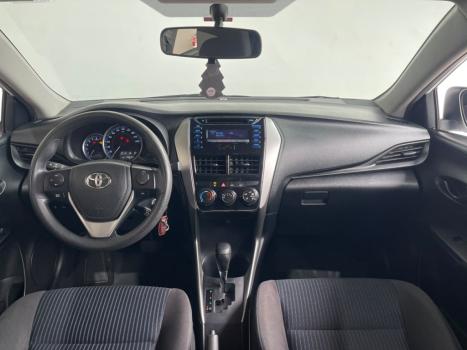 TOYOTA Yaris Sedan 1.5 16V 4P FLEX XL LIVE MULTIDRIVE AUTOM�TICO CVT, Foto 8