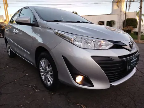 TOYOTA Yaris Sedan 1.5 16V 4P FLEX XL PLUS TECH MULTIDRIVE AUTOM�TICO CVT, Foto 2