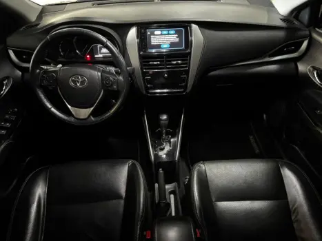 TOYOTA Yaris Sedan 1.5 16V 4P FLEX XLS MULTIDRIVE AUTOM�TICO CVT, Foto 13