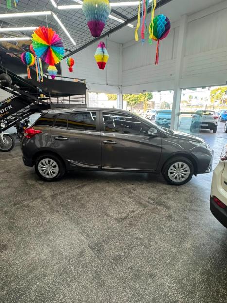 TOYOTA Yaris Sedan 1.5 16V 4P FLEX XL, Foto 8