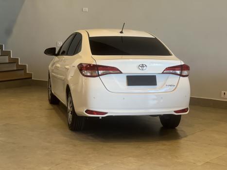 TOYOTA Yaris Sedan 1.5 16V 4P FLEX XL, Foto 2