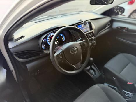 TOYOTA Yaris Sedan 1.5 16V 4P FLEX XL, Foto 7