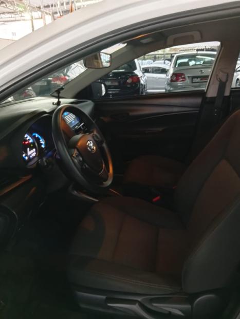TOYOTA Yaris Sedan 1.5 16V 4P FLEX XL, Foto 11