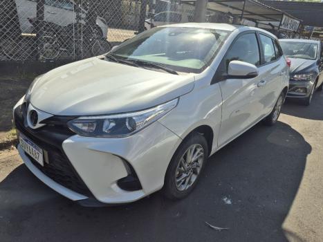TOYOTA Yaris Sedan 1.5 16V 4P FLEX PLUS MULTIDRIVE AUTOM�TICO CVT, Foto 1