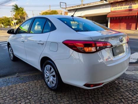 TOYOTA Yaris Sedan 1.5 16V 4P FLEX XL MULTIDRIVE AUTOM�TICO CVT, Foto 3