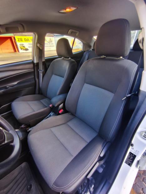 TOYOTA Yaris Sedan 1.5 16V 4P FLEX XL MULTIDRIVE AUTOM�TICO CVT, Foto 8