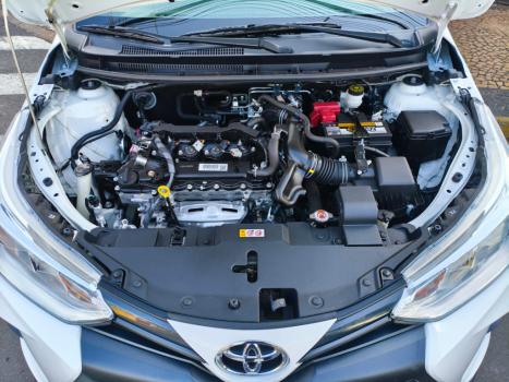 TOYOTA Yaris Sedan 1.5 16V 4P FLEX XL MULTIDRIVE AUTOM�TICO CVT, Foto 10