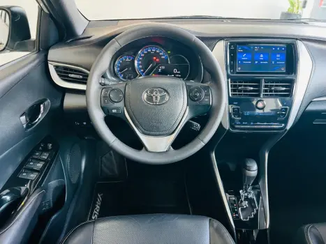 TOYOTA Yaris Sedan 1.5 16V 4P FLEX XLS CONNECT MULTIDRIVE AUTOM�TICO CVT, Foto 12