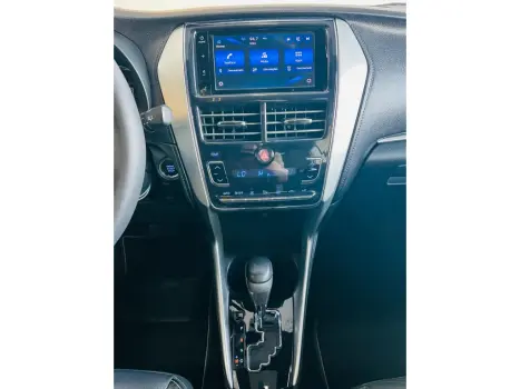 TOYOTA Yaris Sedan 1.5 16V 4P FLEX XLS CONNECT MULTIDRIVE AUTOM�TICO CVT, Foto 13