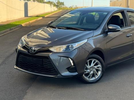 TOYOTA Yaris Sedan 1.5 16V 4P FLEX XS CONNECT MULTIDRIVE AUTOM�TICO CVT, Foto 5