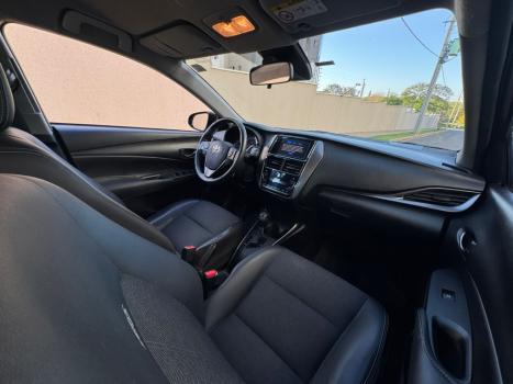 TOYOTA Yaris Sedan 1.5 16V 4P FLEX XS CONNECT MULTIDRIVE AUTOM�TICO CVT, Foto 16