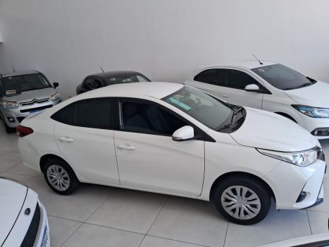 TOYOTA Yaris Sedan 1.5 16V 4P FLEX XL, Foto 3