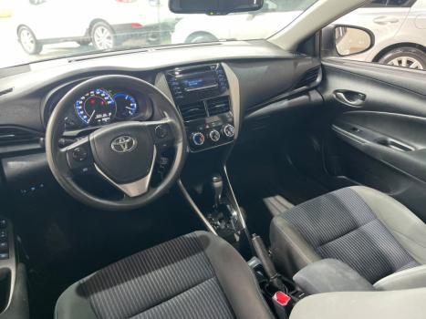 TOYOTA Yaris Sedan 1.5 16V 4P FLEX XL MULTIDRIVE AUTOMÁTICO CVT, Foto 5