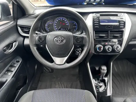 TOYOTA Yaris Sedan 1.3 16V 4P FLEX XL MULTIDRIVE AUTOMÁTICO CVT, Foto 17