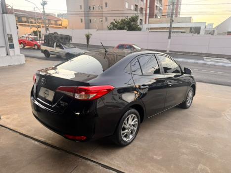 TOYOTA Yaris Sedan 1.5 16V 4P FLEX XS MULTIDRIVE AUTOMÁTICO CVT, Foto 7