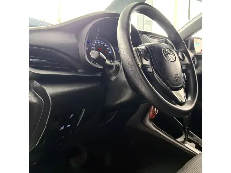 TOYOTA Yaris Sedan 1.5 16V 4P FLEX XL MULTIDRIVE AUTOMÁTICO CVT, Foto 11