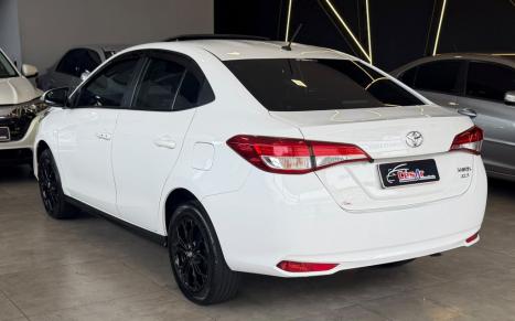 TOYOTA Yaris Sedan 1.5 16V 4P FLEX XLS CONNECT MULTIDRIVE AUTOMÁTICO CVT, Foto 13