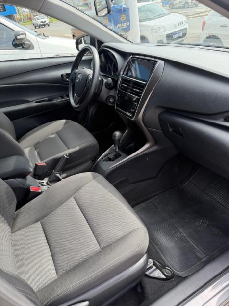 TOYOTA Yaris Sedan 1.5 16V 4P FLEX XL, Foto 9