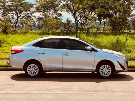 TOYOTA Yaris Sedan 1.5 16V 4P FLEX XL LIVE MULTIDRIVE AUTOMÁTICO CVT, Foto 16