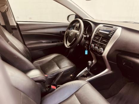 TOYOTA Yaris Sedan 1.5 16V 4P FLEX XL LIVE MULTIDRIVE AUTOMÁTICO CVT, Foto 17