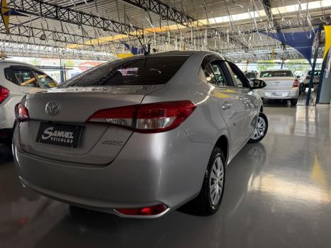 TOYOTA Yaris Sedan 1.5 16V 4P FLEX XL MULTIDRIVE AUTOMÁTICO CVT, Foto 7