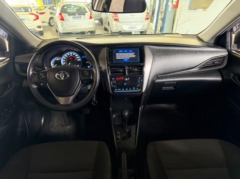 TOYOTA Yaris Sedan 1.5 16V 4P FLEX XL MULTIDRIVE AUTOMÁTICO CVT, Foto 9