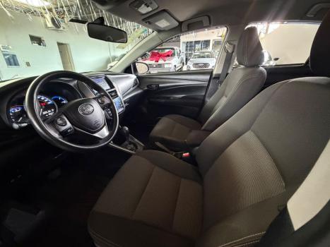 TOYOTA Yaris Sedan 1.5 16V 4P FLEX XL MULTIDRIVE AUTOMÁTICO CVT, Foto 11