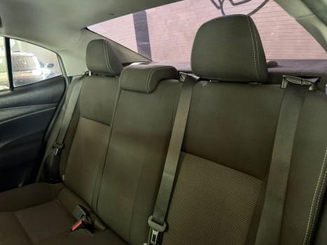 TOYOTA Yaris Sedan 1.5 16V 4P FLEX XL MULTIDRIVE AUTOMÁTICO CVT, Foto 13