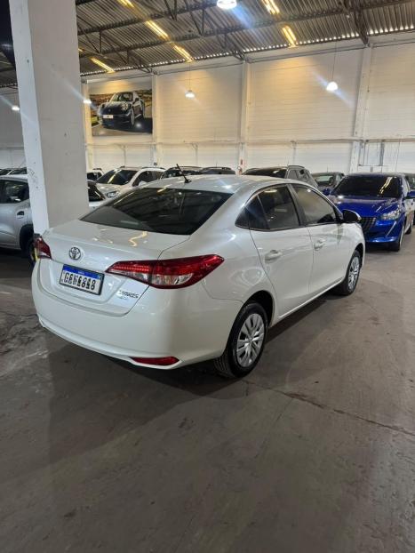 TOYOTA Yaris Sedan 1.3 16V 4P FLEX XL, Foto 7